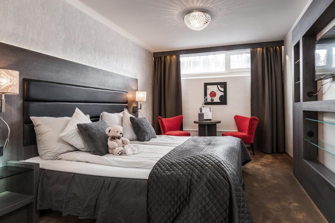 Hotell Hallstaberget Sollefteå Buitenkant foto