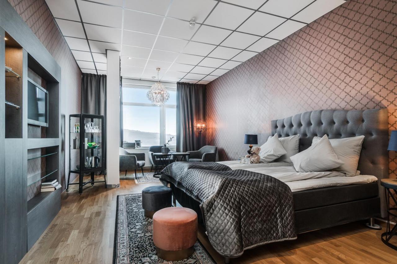 Hotell Hallstaberget Sollefteå Buitenkant foto